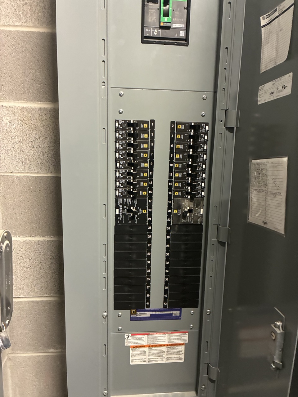 277/480V EV charger installation in Covington, KY