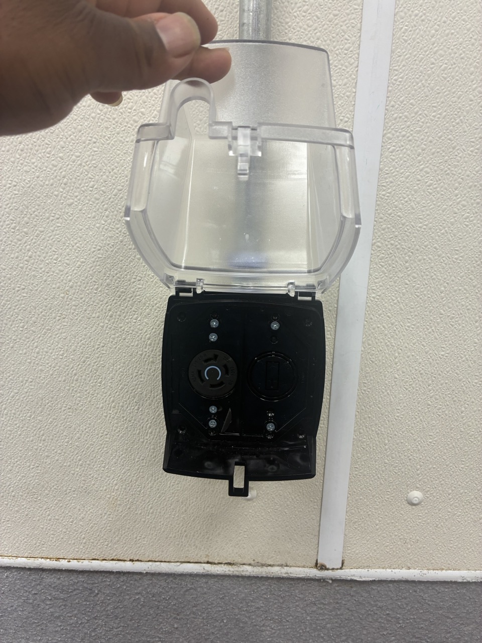 Commercial electrical installation Cincinnati