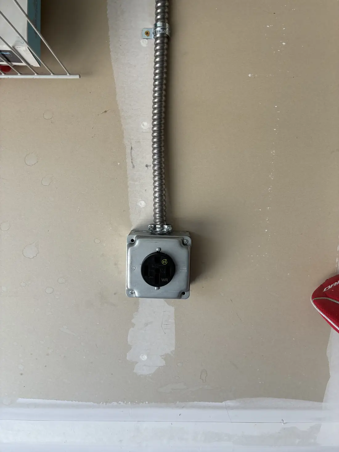 NEMA 14-50 EV outlet on MC cable